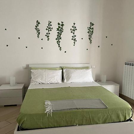 Il Vicoletto Apartment Napoli Bagian luar foto
