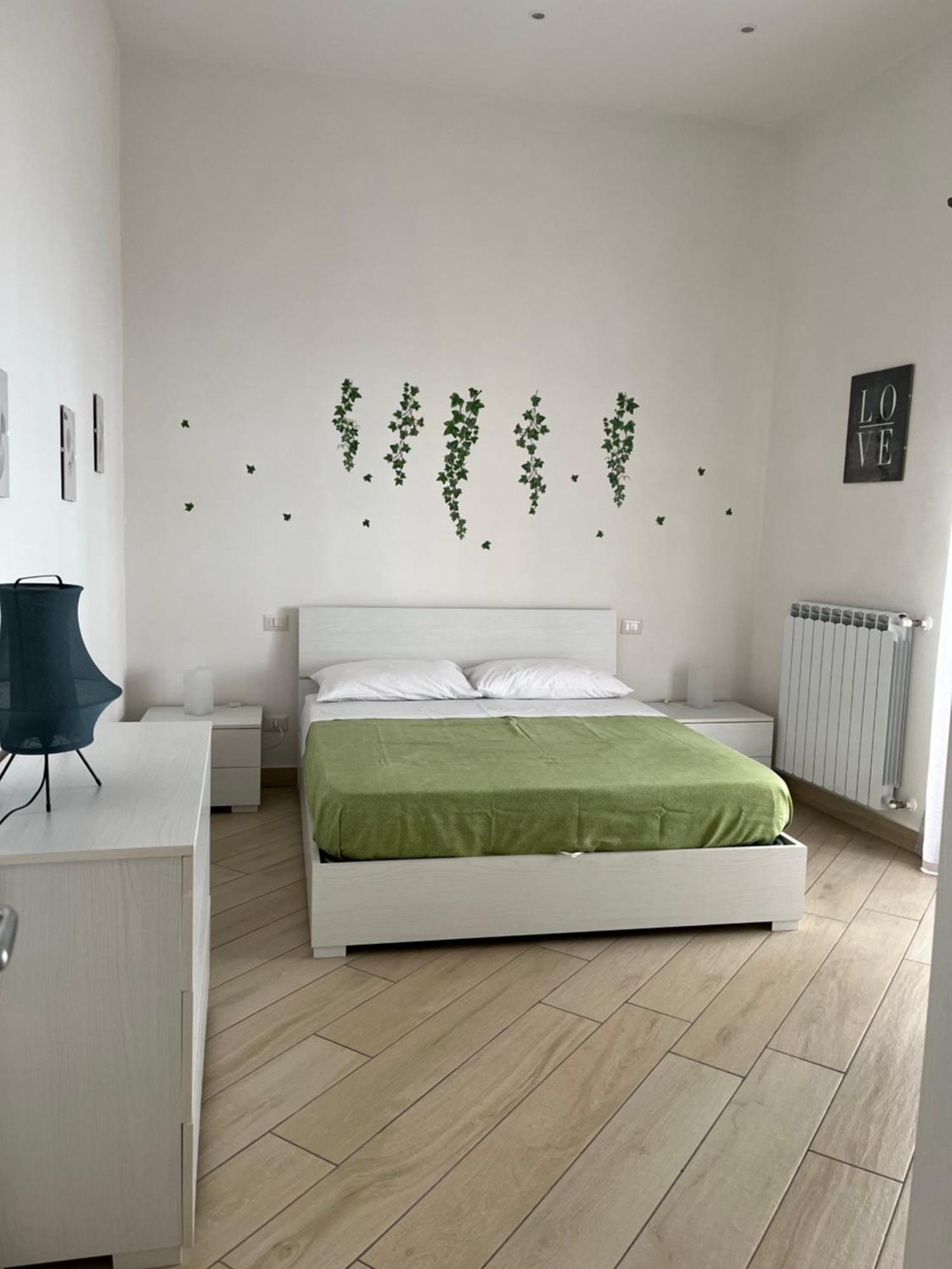 Il Vicoletto Apartment Napoli Bagian luar foto