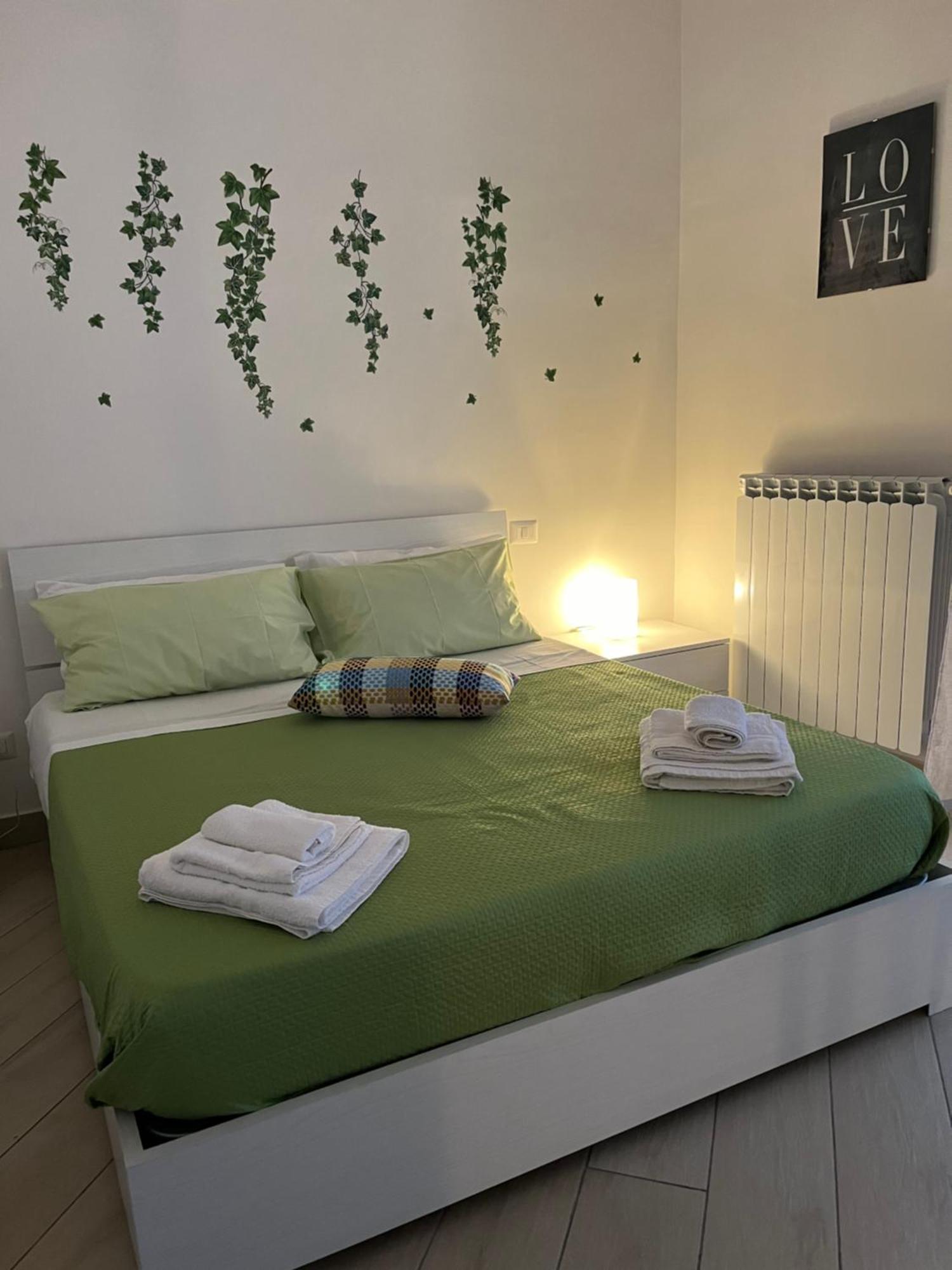 Il Vicoletto Apartment Napoli Bagian luar foto